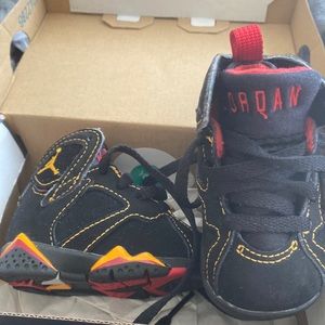 Jordan Retro Citrus 7 (2022)